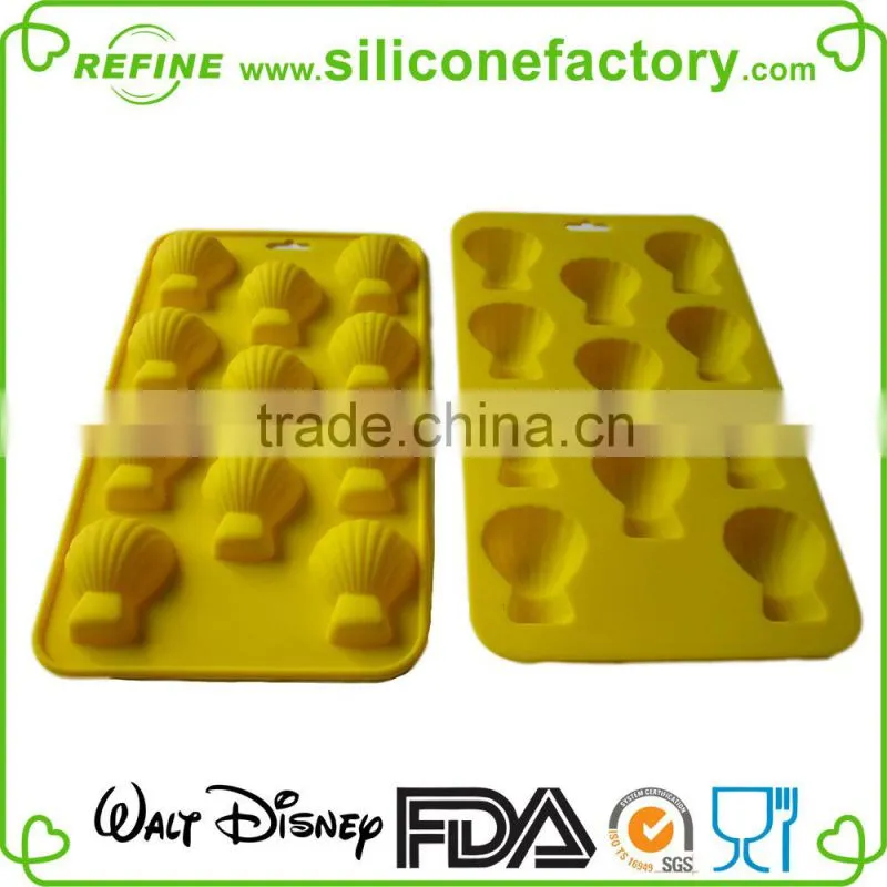 2016 novel design cute tropical fish shape silicone chocolate mould