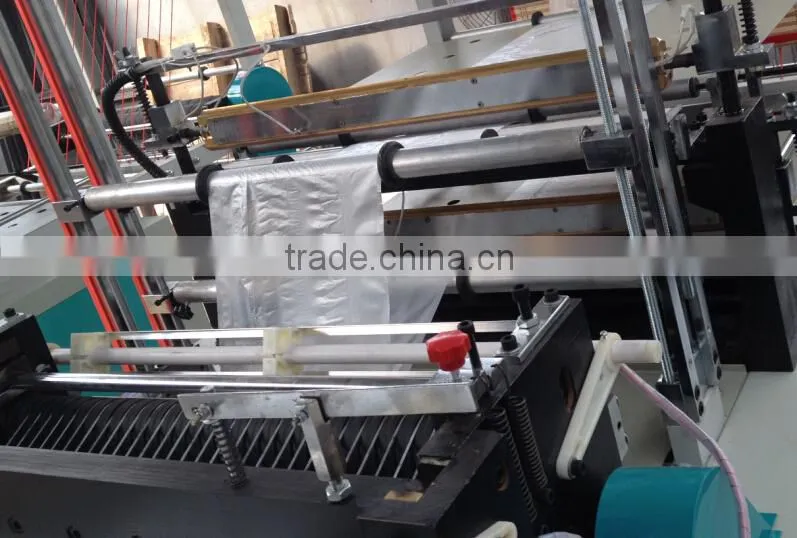 GBD Computer Bag Sealing and Cutting Machine