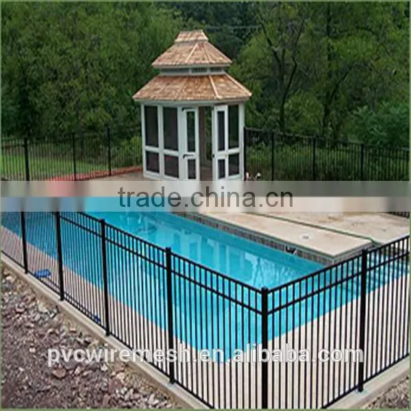 Temporary pool fence