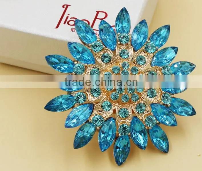 high quality Fancy Rhinestone Flower Brooch Fashion Brooch For Women Costume