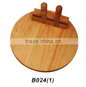 Rubber Wood Cheese Board with Cheese Knives