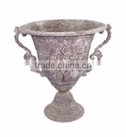 8009498MC Metal garden planter vintage small flower vase