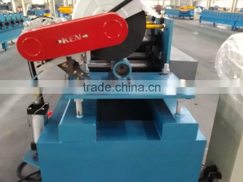 Steel pipe forming machine