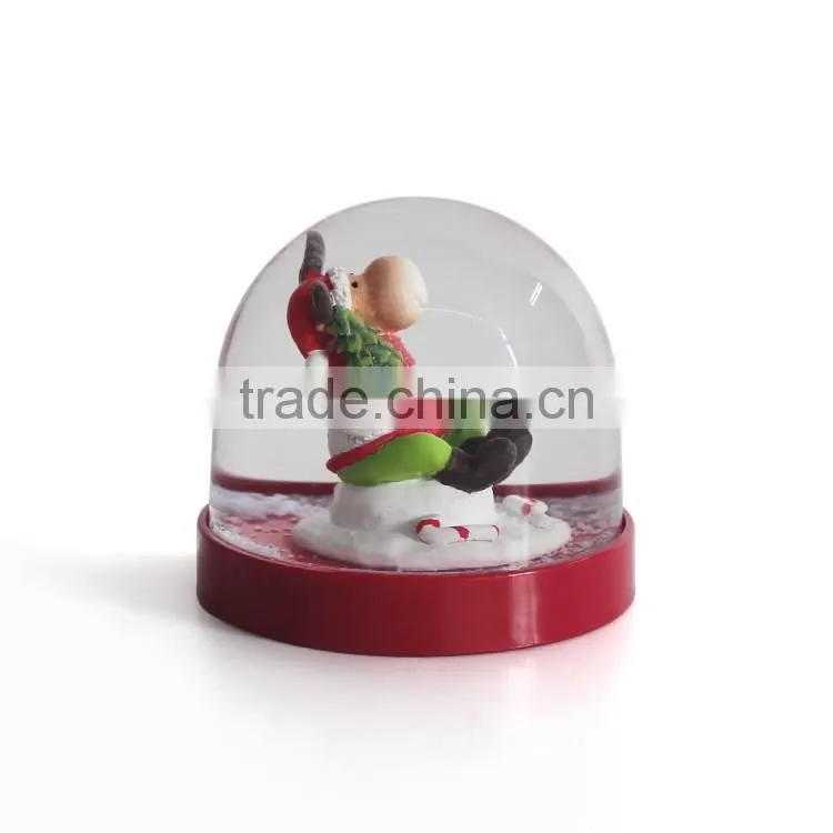 2016 clear plastic snow globe
