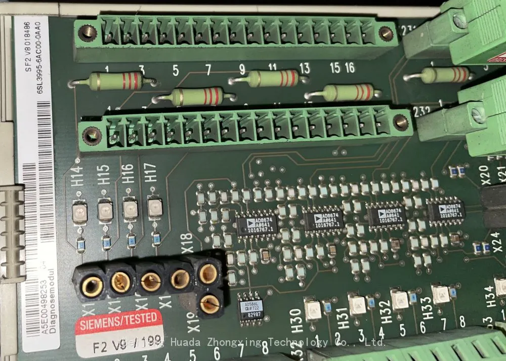 6SL3995-6AC00-0AA0 Diagnostics module.jpg