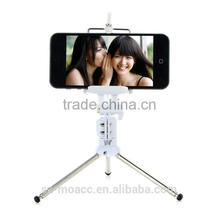 High Quality multi-function phone photo-taking Bluetooth Selfie Stick with tripod