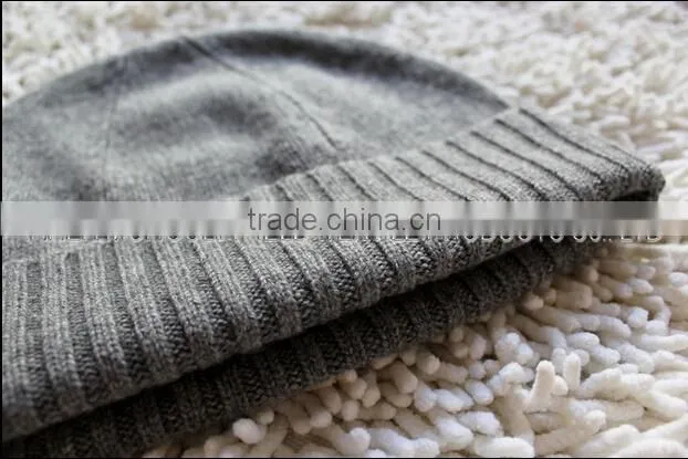 Cashmere Slouchy Beanie in Dark Heather Grey