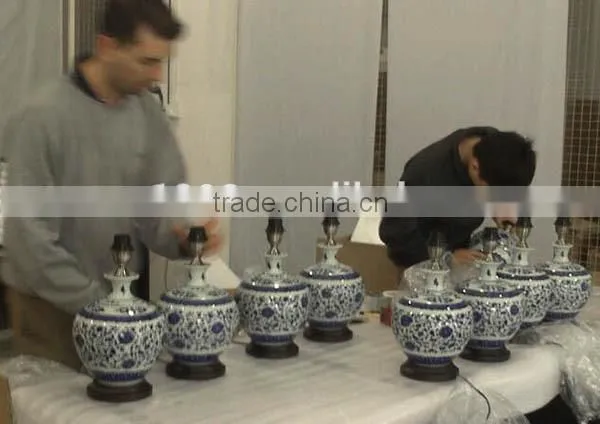 hot sales Chinese blue and white table lamp