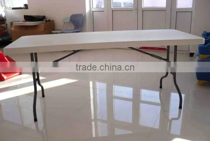 Outdoor Plastic Folding Table
