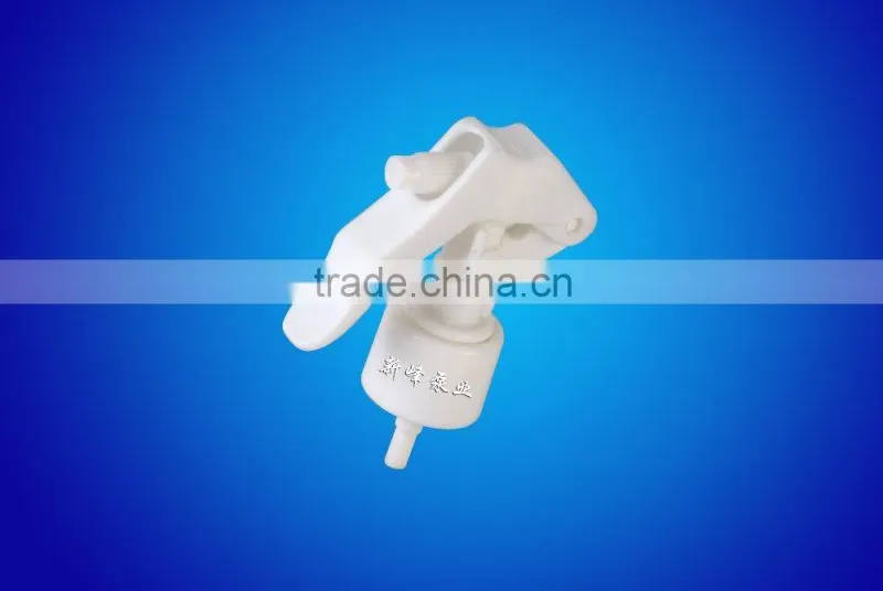 2015 high quality plastic trigger sprayer for watering bottle