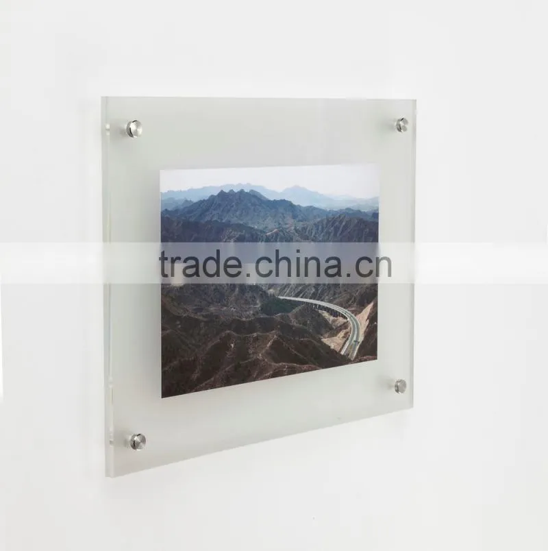 Hottest Sell Acrylic Wall-mounted Poster Holder
