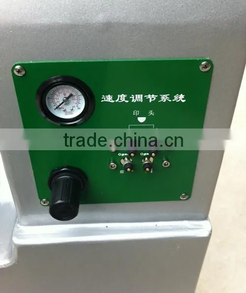 Four colors pneumatic pad printing machine with conveyor for plastics