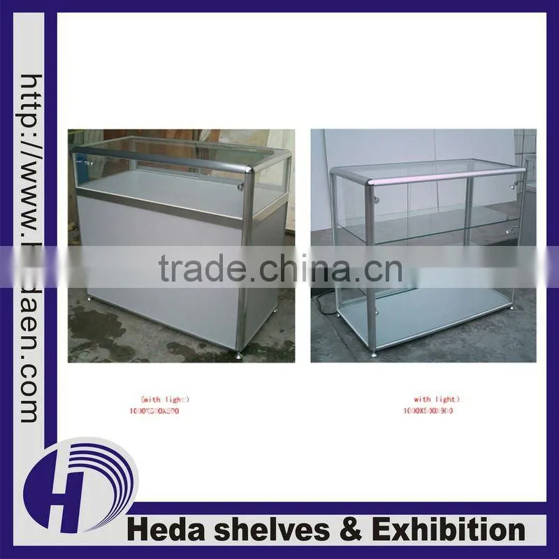 Special-style Glass Counter Display