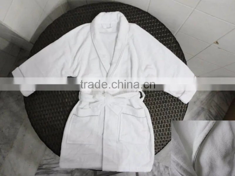 embroiery 100% cotton velour White Bathrobe