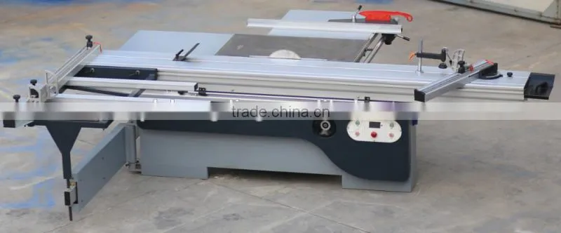 wood frame cutting machine Altendorf precise panel saw
