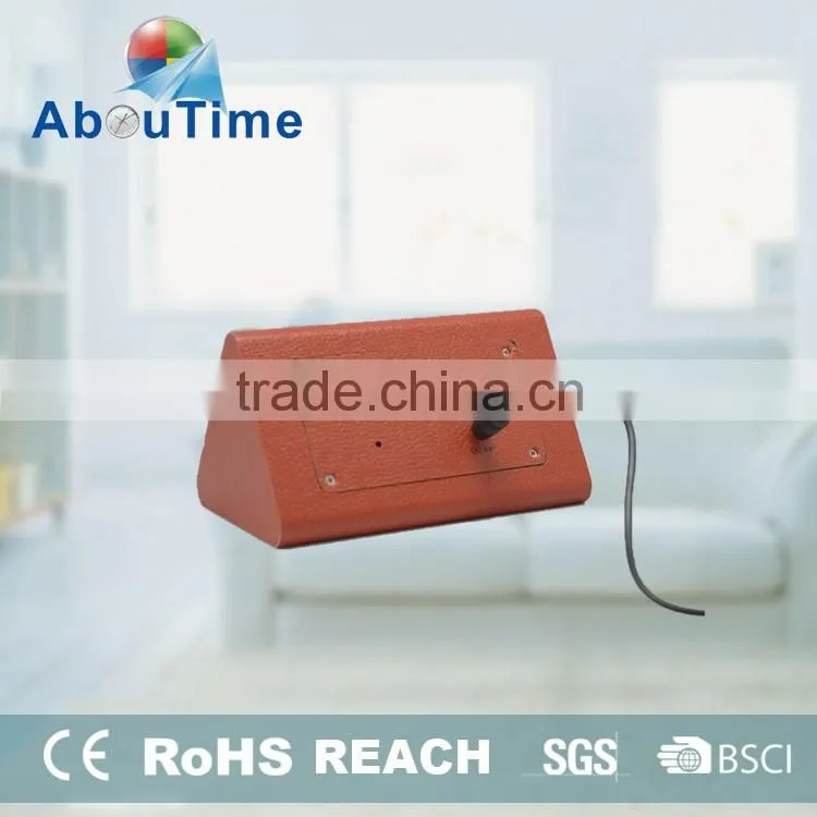 2016 customized cheap red triangle wooden led digital alarm clock