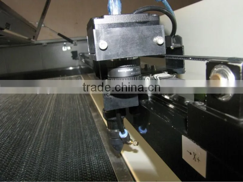 nonwoven viscose and polyester cloth laser cutting machine/garment laser cutter JQ1610