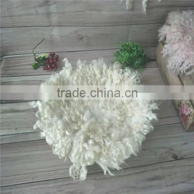 Curly round Felted blanket Basket filler Newborn wool blanket Backdrop photography props Background Fully wool basket stuffer