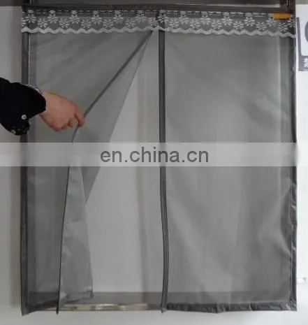 In the Middle open type of Magnetic Screen window netting for Preventing Bugs