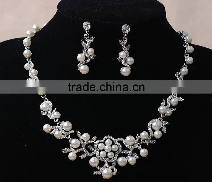 Latest Boutique Jewelry Sets For Women Alloy Pearl Bridal Jewelry Set Wholesale