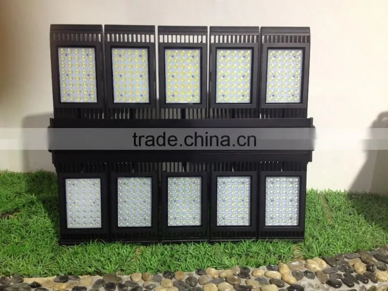 Outdoor DLC 600W LED FloodLight Fixture For Stadium Lighting To Replace 1000W Metal Halide
