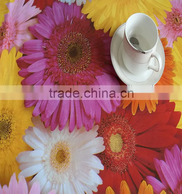 PVC with non-woven tablecloth