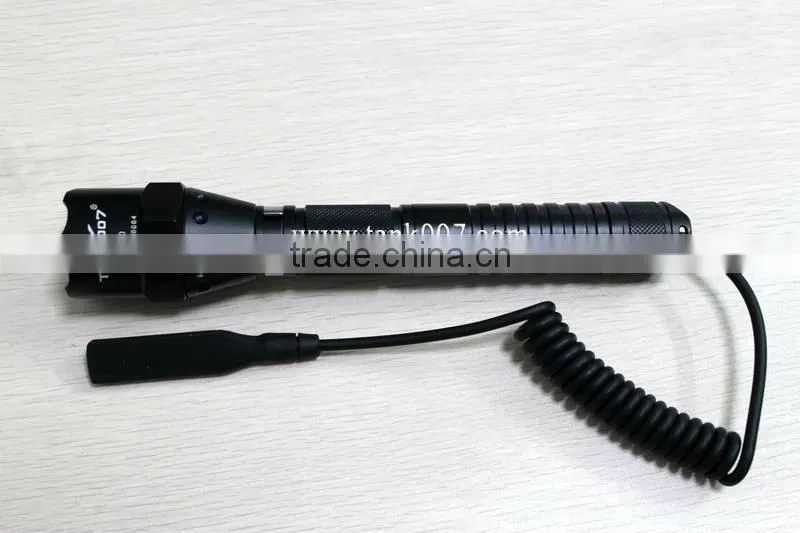 800lumens 300meters five mode 18650battery U2 outdoor tactical flashlight TANK007 PT40