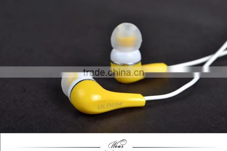 metal earphone for apple earphone with good quality for mp3 or mobile phone