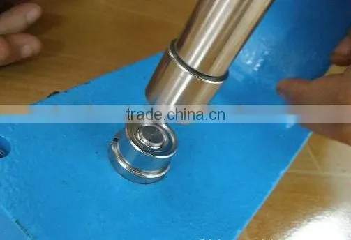 Manual Banner Grommet Machine
