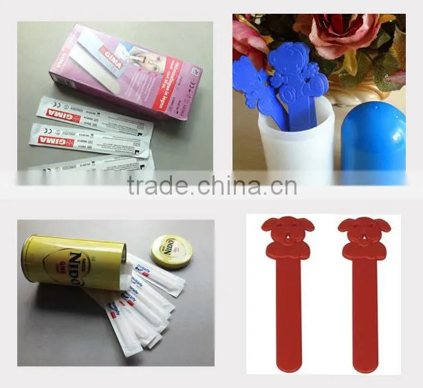 V-GF16-13 The children's size plastic tongue depressor