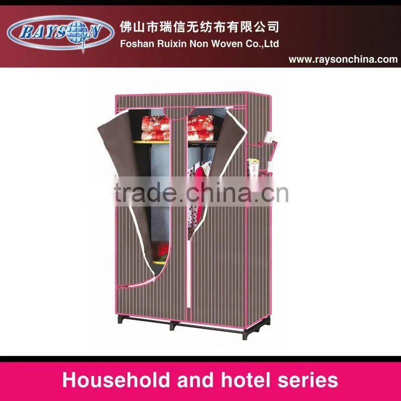 Easy assembly wardrobe