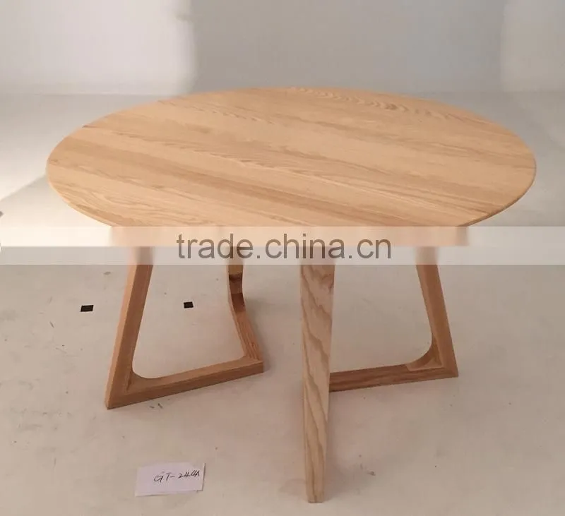 round Solid wood table