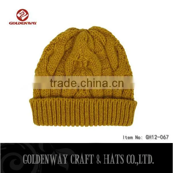 Fashion man beanie hats with woven logo