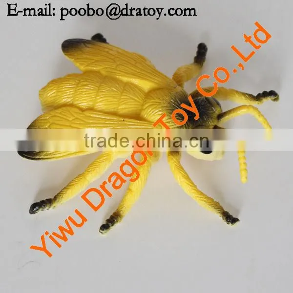 Plastic education toy bee figurines