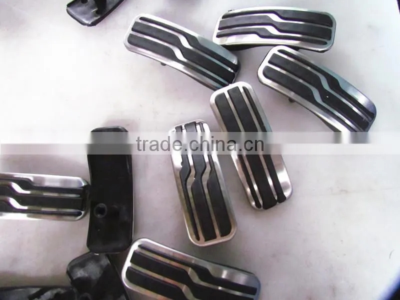 plastic injecion moulding with metal Inserts