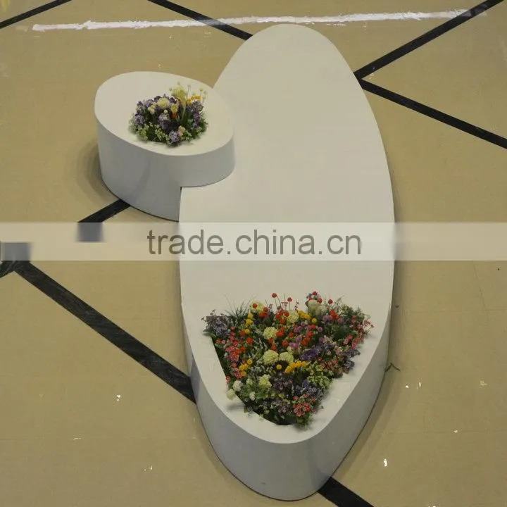 White fiberglass modern chair