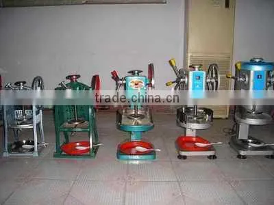 Snow ice shaving machine /ice cube commercial shaver/Automatic Ice Shaver
