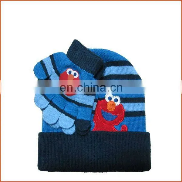 Girls knitted set scarf and hat
