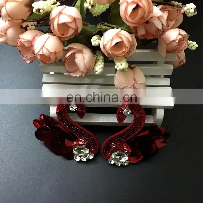 High Grade Handmade Decorative Beaded Rhinestone Sequins Swan Patches for Clothing