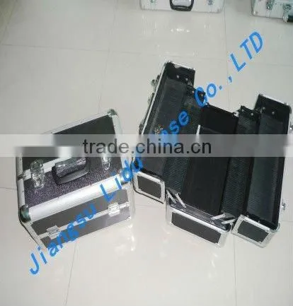 Aluminium cosmetic case