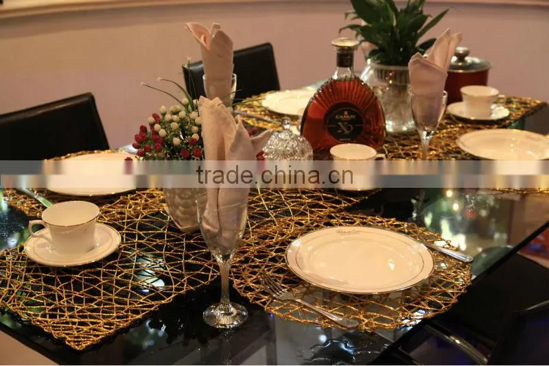 bling bling dining table runner for christmas