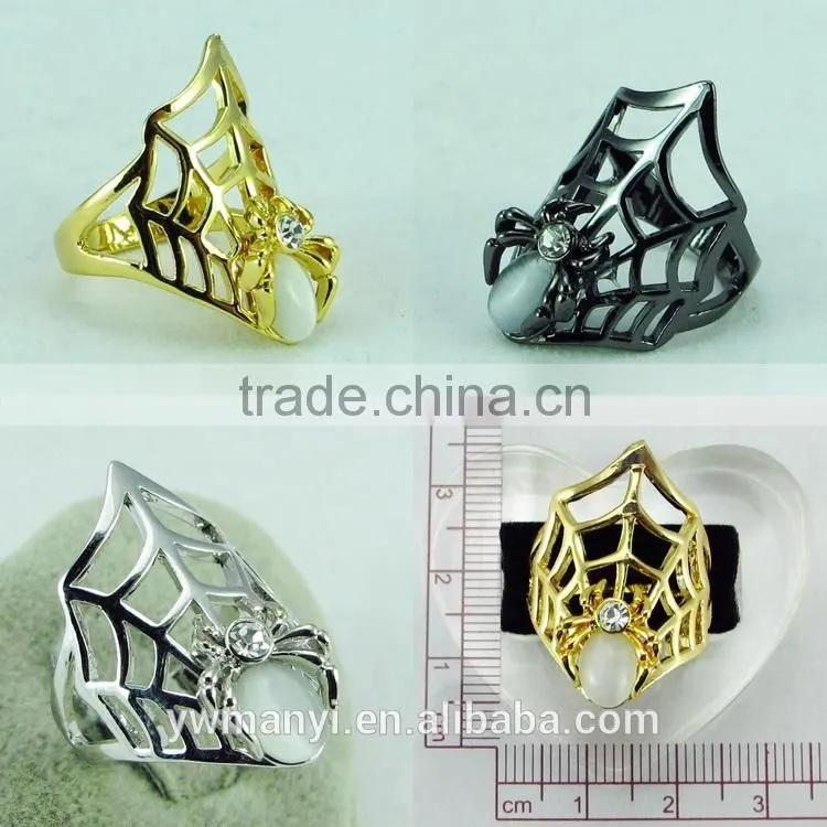 Fashion design diamond opal decoration special white alloy spider ring R0184