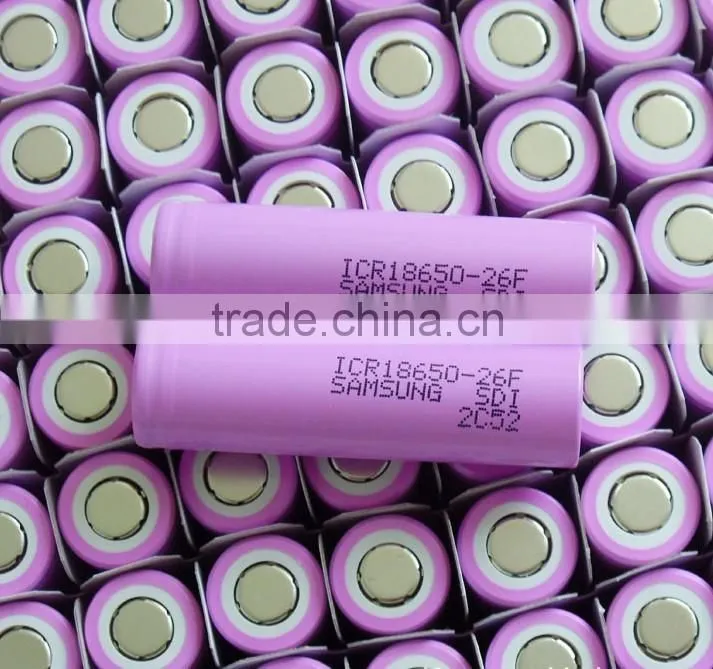 famous brand 3.7v lithium ion rechargeable 18650 universal battery charger