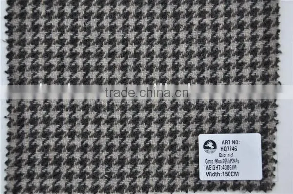 Hot high quality brown wool polyester hounds tooth woolen fabric for fall and winter coats