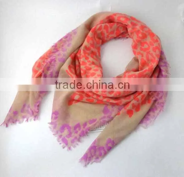 2014 popular leopard tatting square scarf shawl