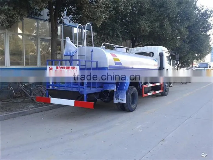 Factory direct selling truck delivery water China manufacturer water tender trucks 5CBM water tanker truck