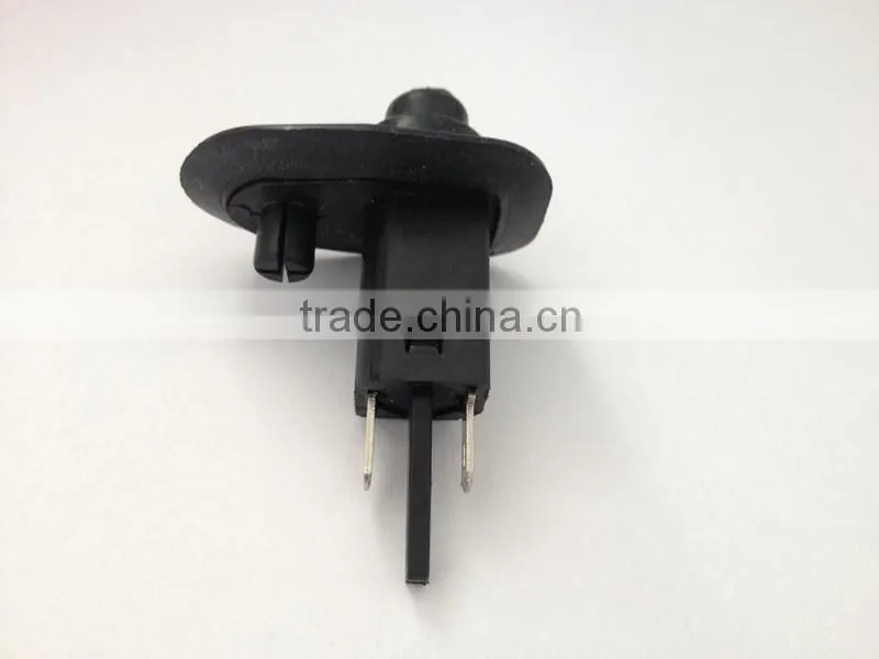Iveco door lamp switch 82428573 for Auto spare parts from Nanjing market