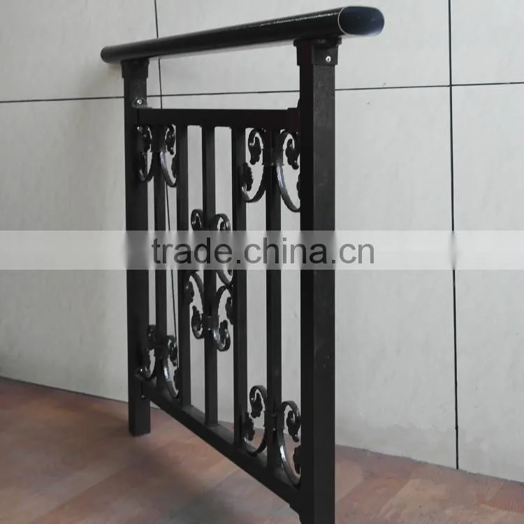 Customized wrought iron morden balcony railing /iron grill design for veranda
