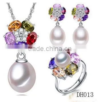 wholesales women wedding round pearl pendant jewelry with necklace and earrings