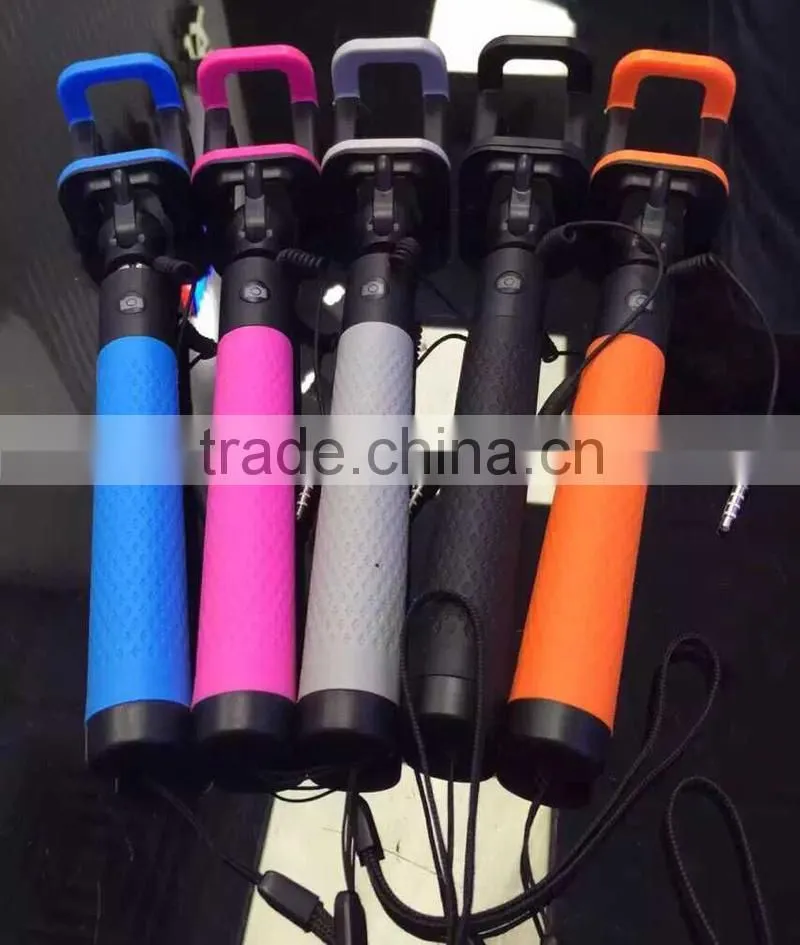 Top selling Factory price wholesale 2015 Foldable cable selfie stick